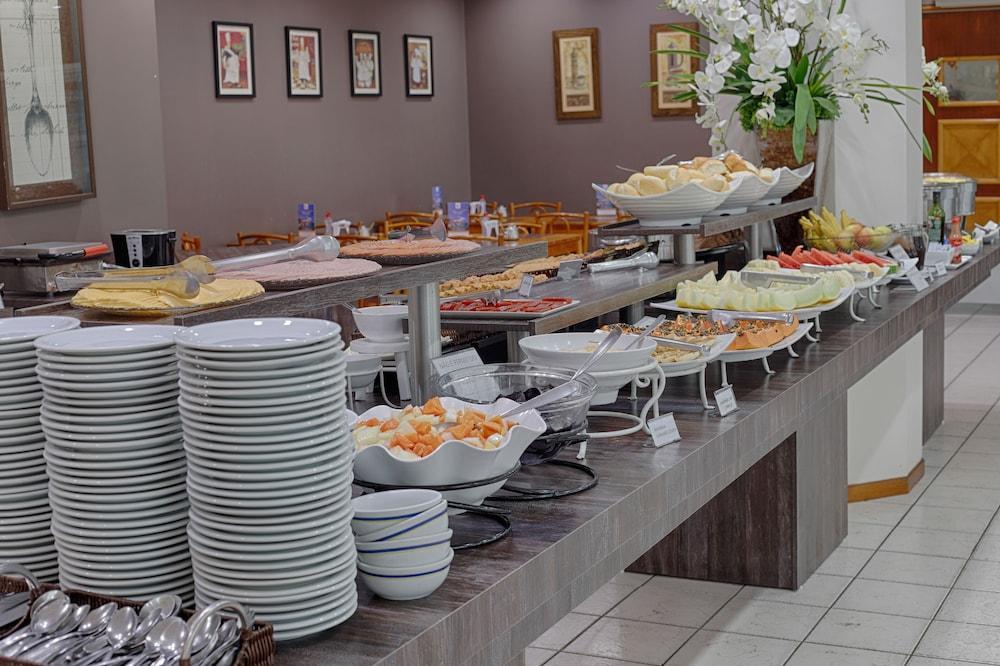 Hotel Plaza Camboriu Balneario Camboriu Bagian luar foto