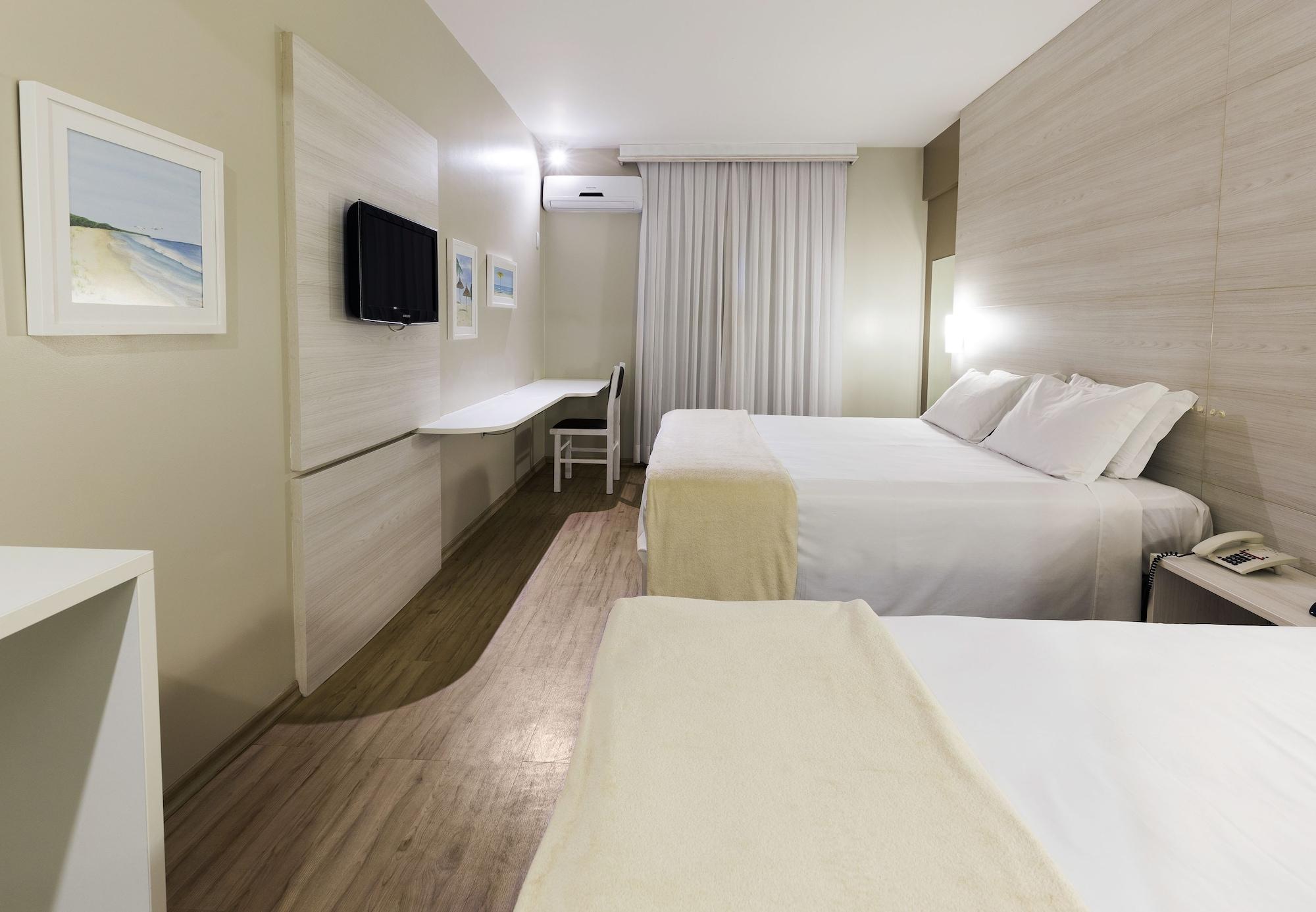 Hotel Plaza Camboriu Balneario Camboriu Bagian luar foto
