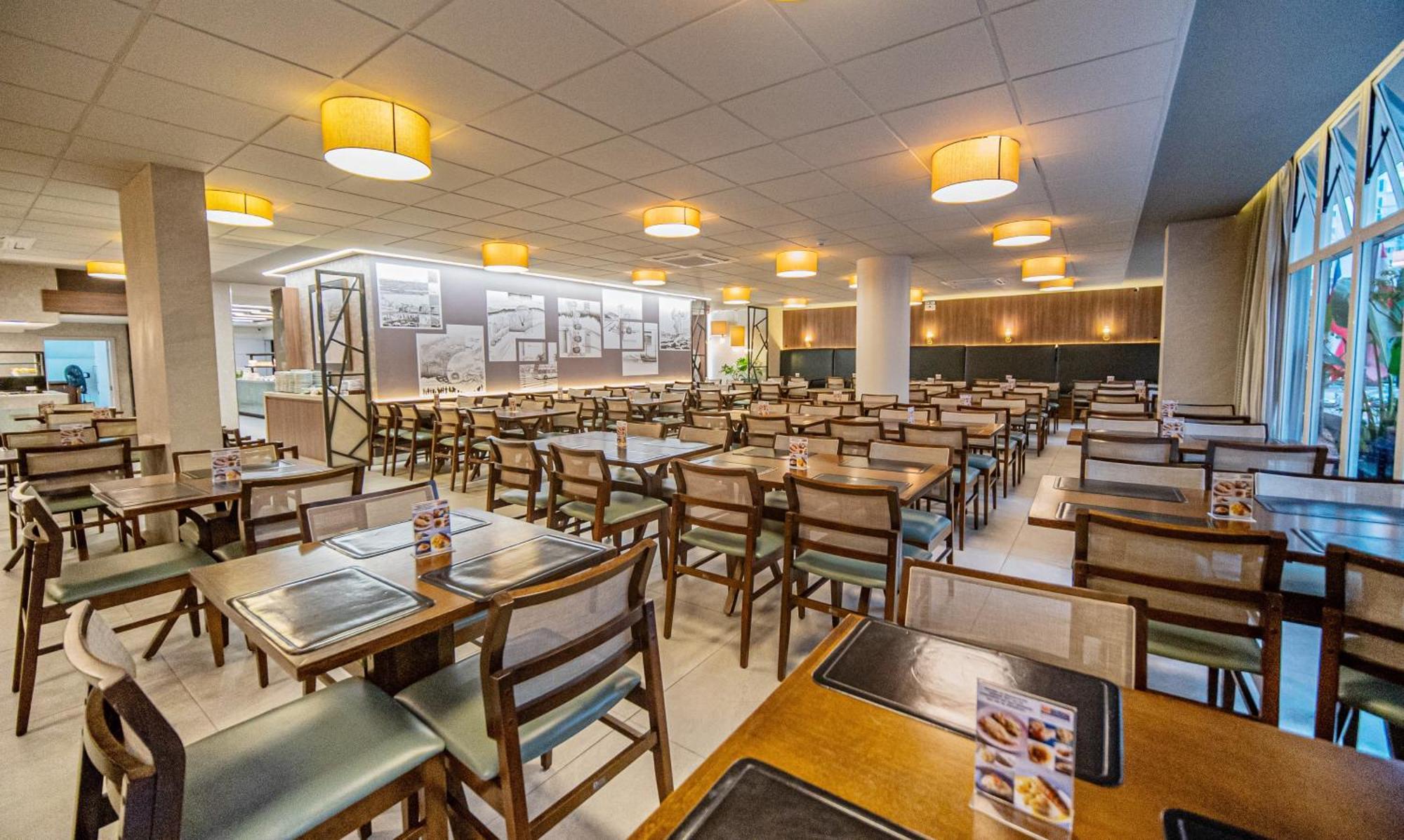 Hotel Plaza Camboriu Balneario Camboriu Bagian luar foto